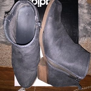 Navy blue zip up booties